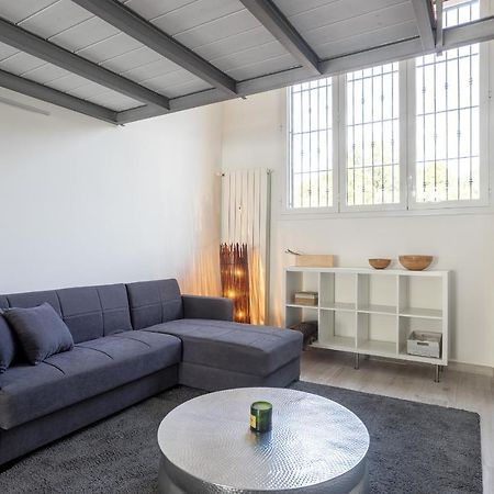 Navigli-Duomo Exclusive Design Loft Su Due Piani Con Wifi Apartment มิลาน ภายนอก รูปภาพ