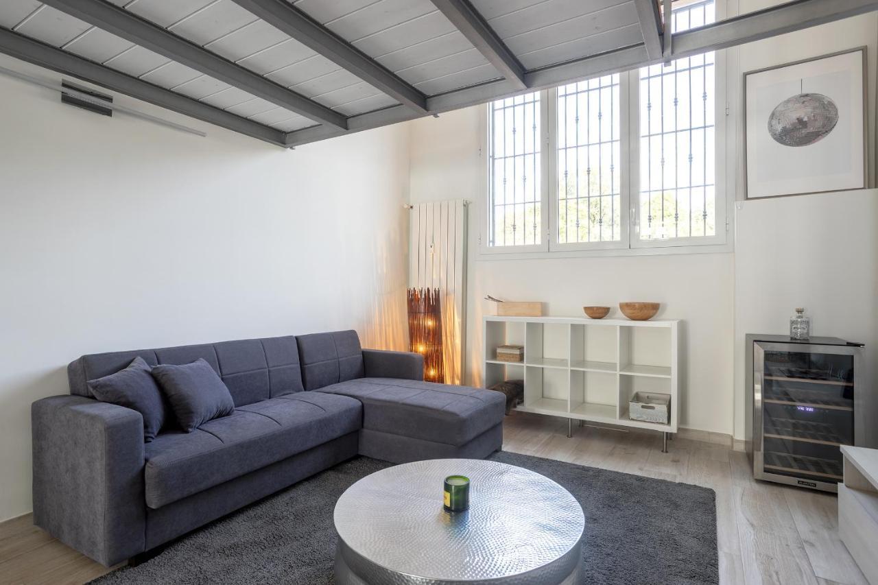 Navigli-Duomo Exclusive Design Loft Su Due Piani Con Wifi Apartment มิลาน ภายนอก รูปภาพ