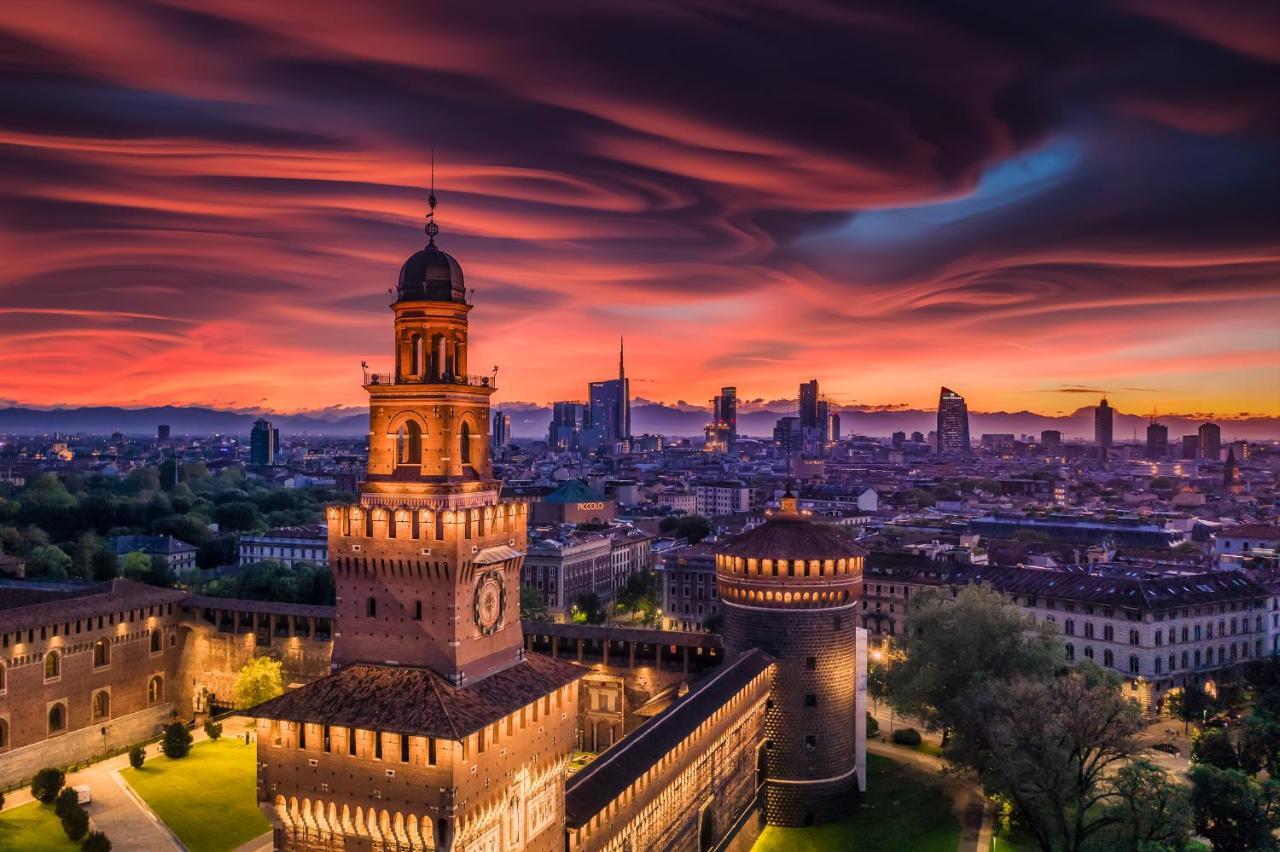 Navigli-Duomo Exclusive Design Loft Su Due Piani Con Wifi Apartment มิลาน ภายนอก รูปภาพ