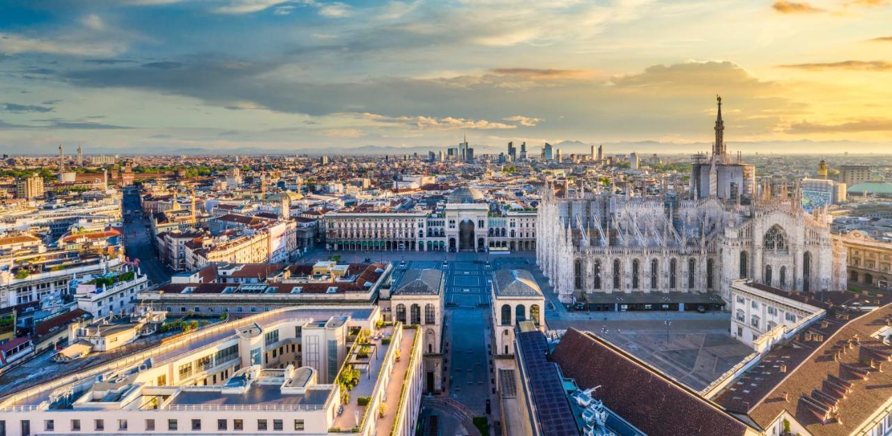 Navigli-Duomo Exclusive Design Loft Su Due Piani Con Wifi Apartment มิลาน ภายนอก รูปภาพ